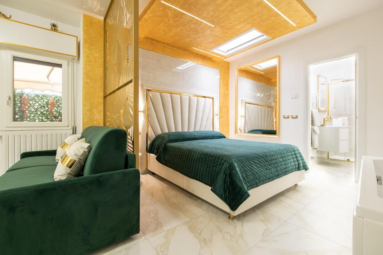 Fashion Apartment Gold Bologna With Jacuzzi & Car Garage Exteriér fotografie