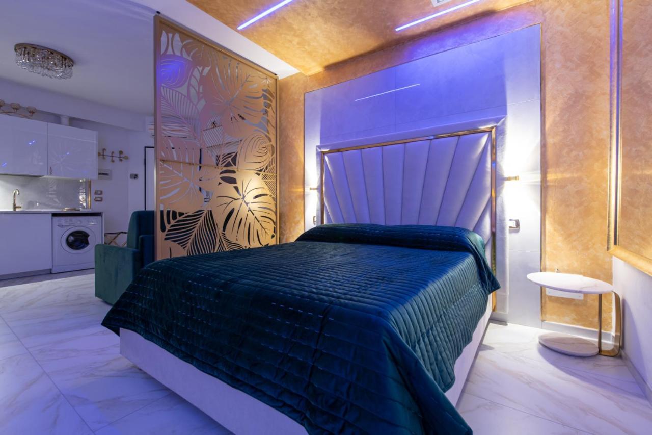 Fashion Apartment Gold Bologna With Jacuzzi & Car Garage Exteriér fotografie
