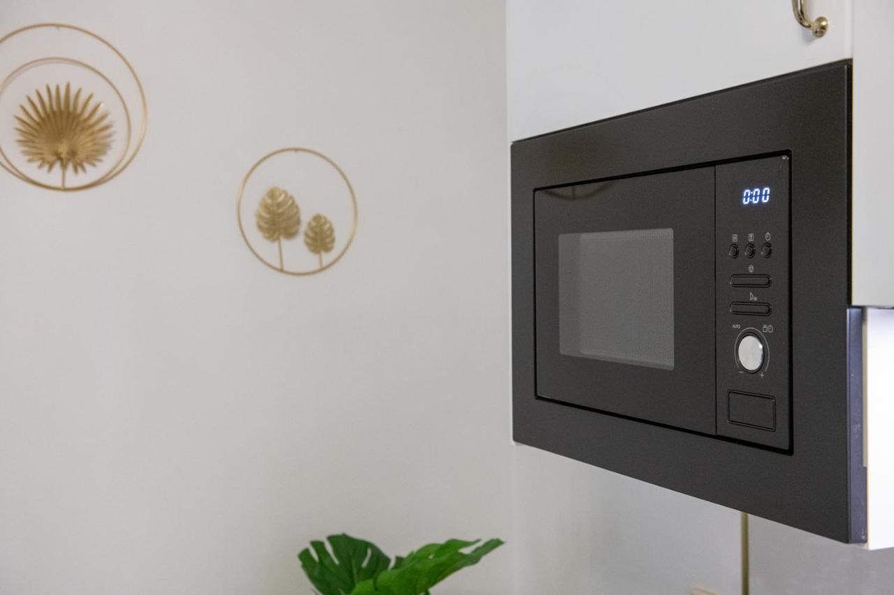 Fashion Apartment Gold Bologna With Jacuzzi & Car Garage Exteriér fotografie
