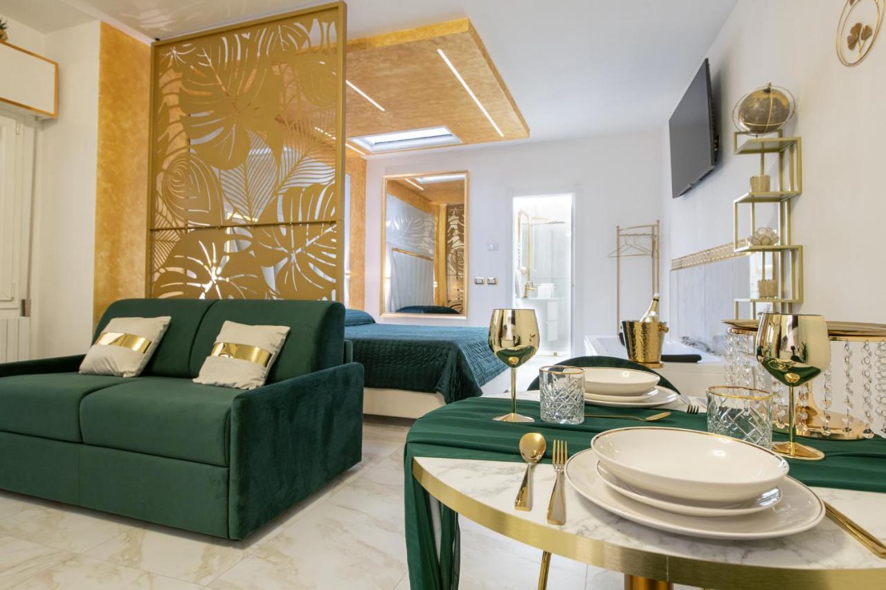 Fashion Apartment Gold Bologna With Jacuzzi & Car Garage Exteriér fotografie