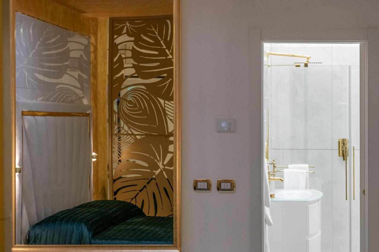 Fashion Apartment Gold Bologna With Jacuzzi & Car Garage Exteriér fotografie